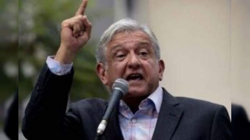 López Obrador promete ganar solo $5.700 como presidente de México