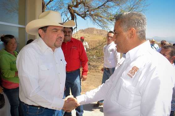 Inaugura Cobaem dos aulas en Zinapécuaro‏  