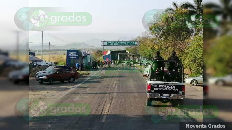 Muchedumbre libera a líder criminal “Don Gil” y corre a soldados de Lombardía - Foto 0 