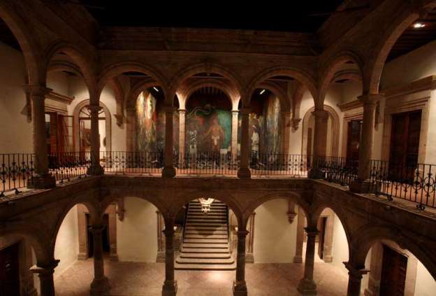 El Museo Regional de Michoacán celebra 130 años con una exposición de Félix Parra - Foto 3 