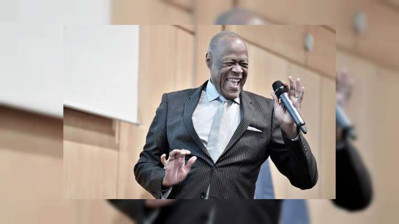 El cantante de salsa Johnny Ventura da positivo en prueba de coronavirus 