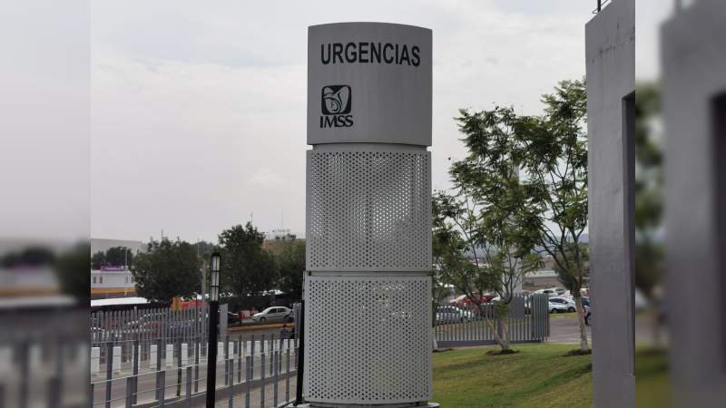 IMSS separa a los enfermos con padecimientos respiratorios en una sala de espera especial - Foto 1 