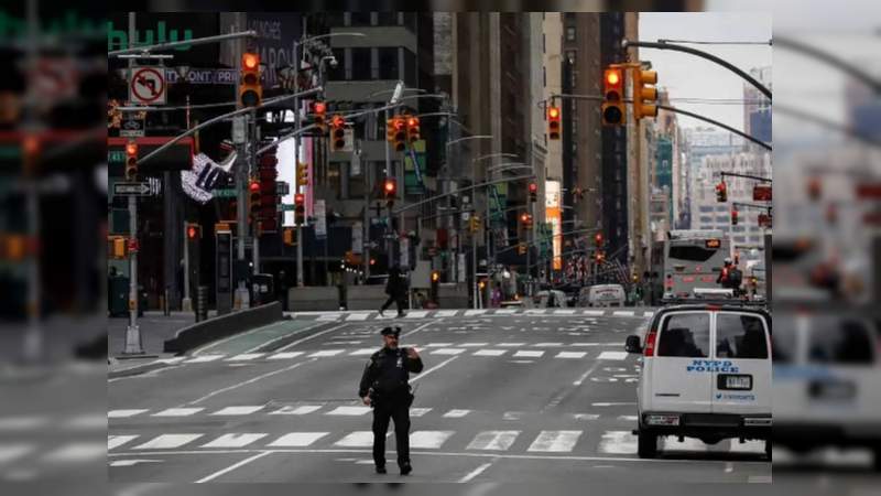 Nueva York registra mil 900 muertes por Covid-19 