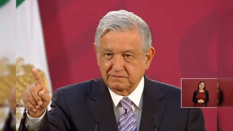 Un médico especialista por cada 25 pacientes críticos de coronavirus: El plan de AMLO ante la contingencia 