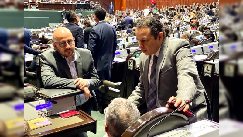 Acertado, plan para fortalecer la economía con creación de empleos: Hirepan Maya 