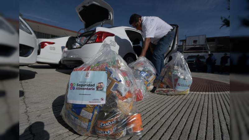 Da Raúl Morón banderazo a entrega de 35 mil despensas a familias de zonas vulnerables - Foto 1 