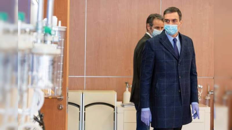 A la baja número de muertes y contagios en España por Covid-19 - Foto 0 