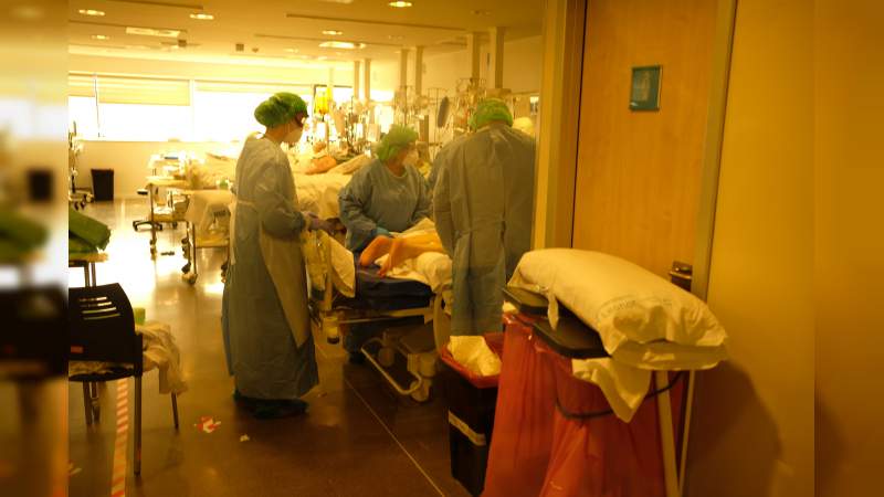 Aumenta a 16 mil 972 la cifra de fallecidos por coronavirus en España: Haya 166 mil casos confirmados 