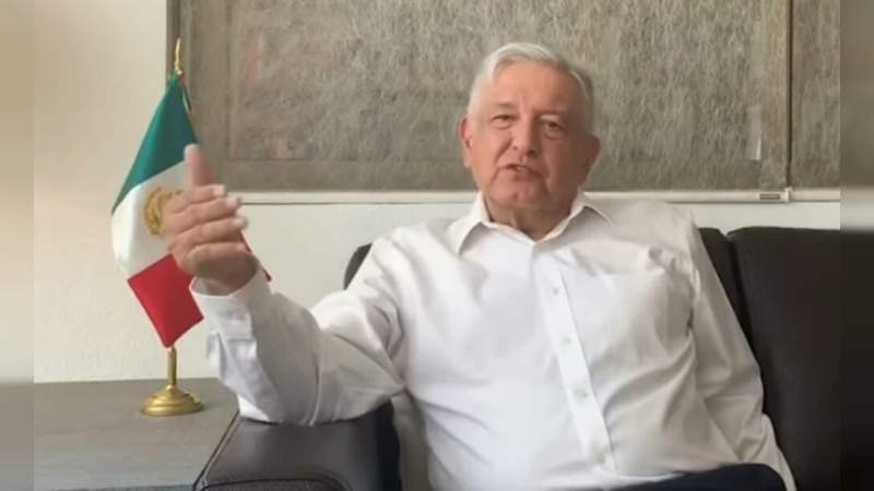 AMLO firma convenio para que hospitales privados atiendan a pacientes de coronavirus 