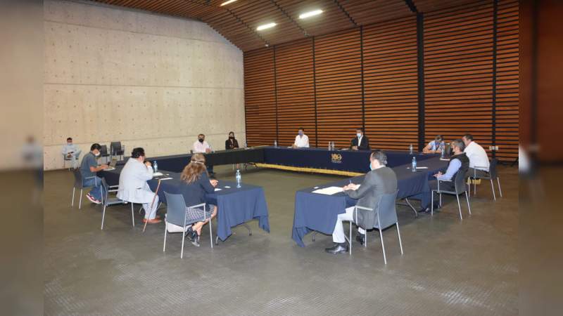 UMSNH retirará internos de pregrado y pasantes de las carreras del área de la salud  