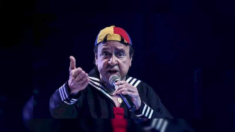 Primero Paty Navidad, y ahora Kiko: "Covid, engaño para control mundial" 