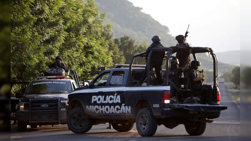 Emboscan a policías en Ario de Rosales: Hay cuatro agentes heridos 