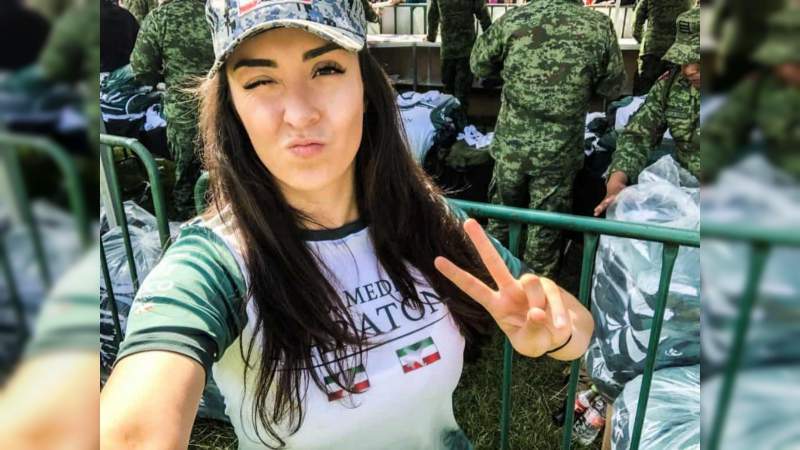 Alexa Bueno, la youtuber y soldado narra cómo es la vida de una joven de 24 años dentro del Ejército 