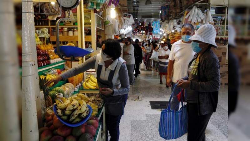 PIB registra cuatro trimestres con caída: Inegi 