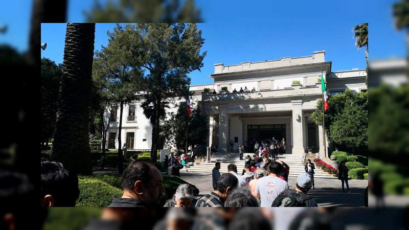 Convierten Los Pinos en albergue para personal del IMSS que atiende pacientes de Covid-19 - Foto 0 