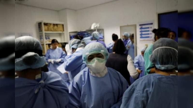 Hay 3 veces más víctimas fatales de coronavirus que las que reporta el Gobierno de México: NYT 