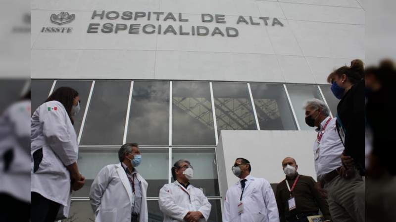 Designan a Carlos Alberto Guerrero Rascón como director del hospital regional del Issste en Morelia  - Foto 0 