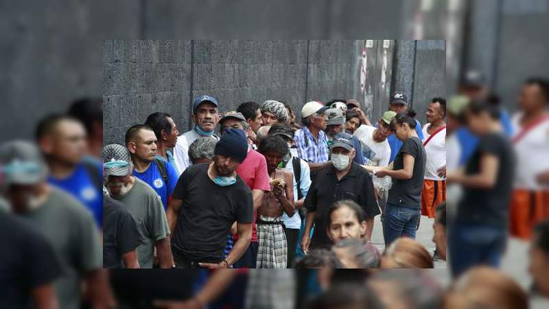 Rompe récord retiros de desempleo en Afores en abril 
