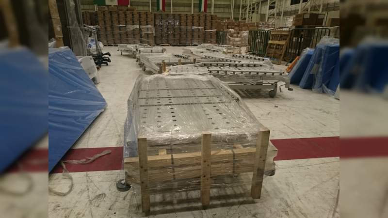 Marinos y Militares trasladan material médico a hospitales de Morelia para atender el COVID-19 - Foto 2 