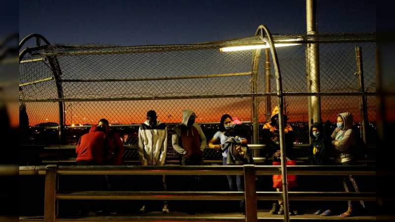 Covid-19 aumenta problemas entre los migrantes 