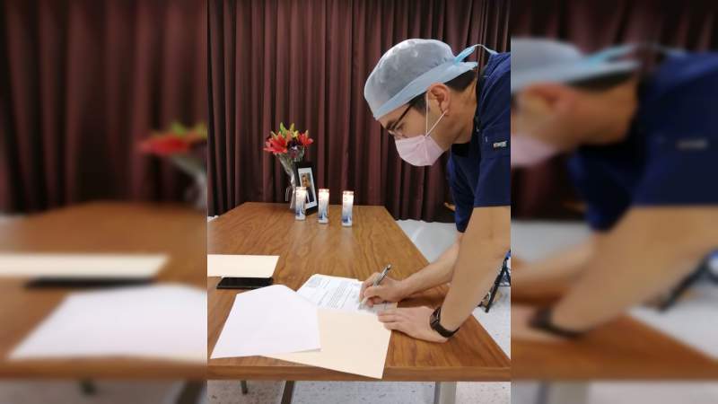 Enrique Gutiérrez Bautista nuevo jefe de Cirugía del Hospital General de Uruapan “Dr. Pedro Daniel Martínez” - Foto 1 