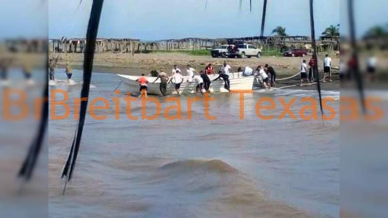 Lanchas con cocaína, descargadas en la costa michoacana a la vista de Marina y Guardia Nacional - Foto 0 