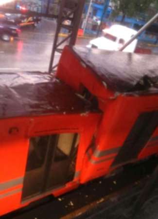 Chocan trenes en estación Oceanía del metro; se reportan 12 heridos - Foto 0 