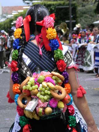El tianguis artesanal de Domingo de Ramos en Uruapan, el más grande de América Latina - Foto 1 