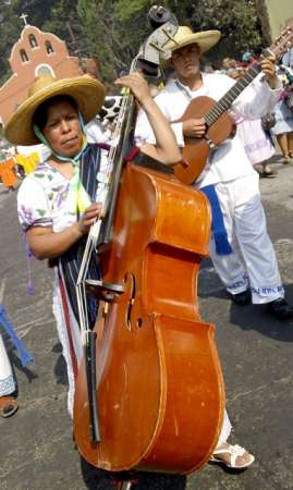 El tianguis artesanal de Domingo de Ramos en Uruapan, el más grande de América Latina - Foto 4 