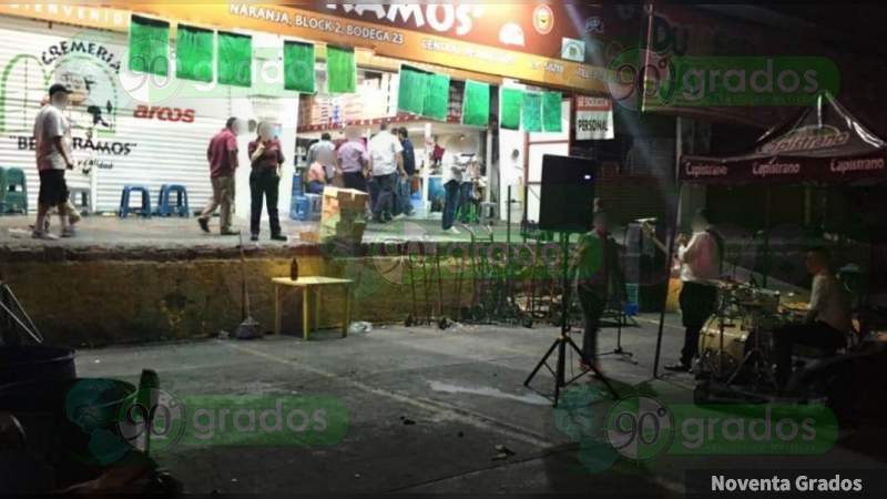 Policía disuelve fiesta en la Central de Abasto de Morelia