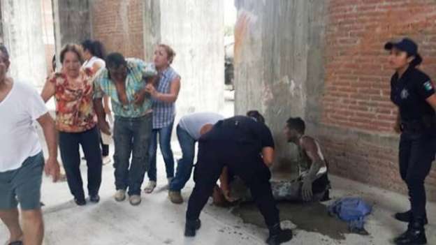 Derrumbe en catedral de Tuxtepec, Oaxaca, deja  3 muertos y al menos 20 heridos - Foto 5 
