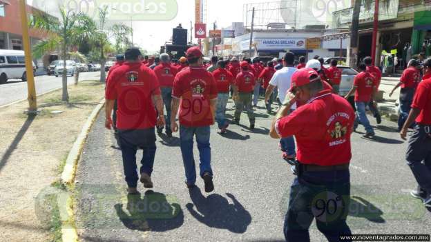 Estalla huelga de trabajadores en la acerera Arcelor Mittal de Lázaro Cárdenas - Foto 3 