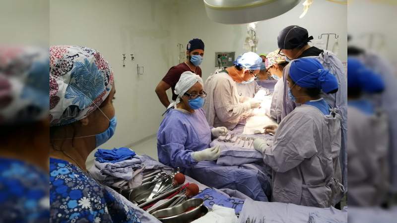 Saturada área de pacientes Covid-19 en el Hospital General de Uruapan “Dr. Pedro Daniel Martínez”