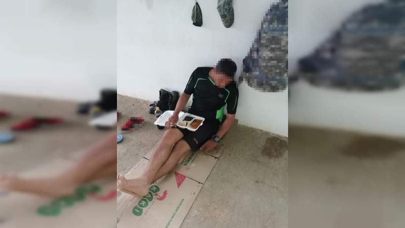 Exhiben condiciones inhumanas para militares con coronavirus en Bacalar, Quintana Roo
