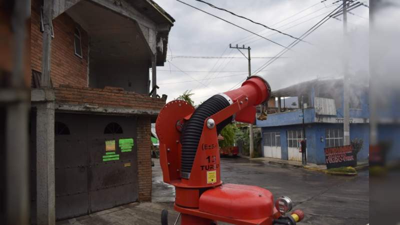 Fumigación en las colonias aledañas de ríos y drenes de Morelia 