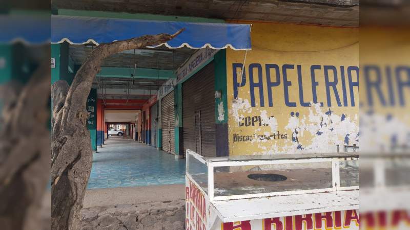Cumplen mugiquenses con acuerdos de contención de la pandemia: Raymundo Arreola