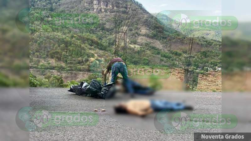 Asesinan a exalcade y a hermano de actual síndica de Tetipac, Guerrero; les dejan mensaje