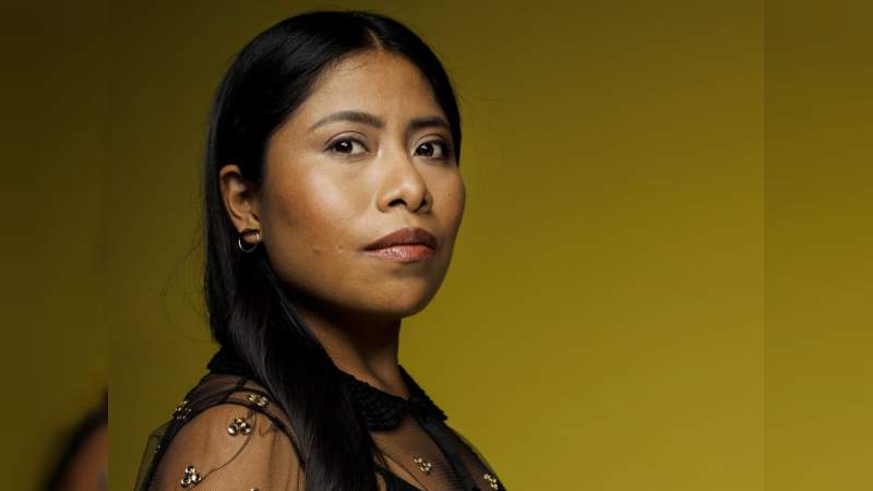 Yalitza Aparicio lanza mensaje contra racismo, “Soy prieta y con la frente en alto” 