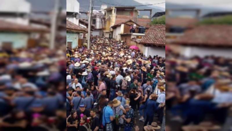 Secretaría de Salud se deslinda de posibles contagios de Covid-19 por fiesta masiva en Purépero 