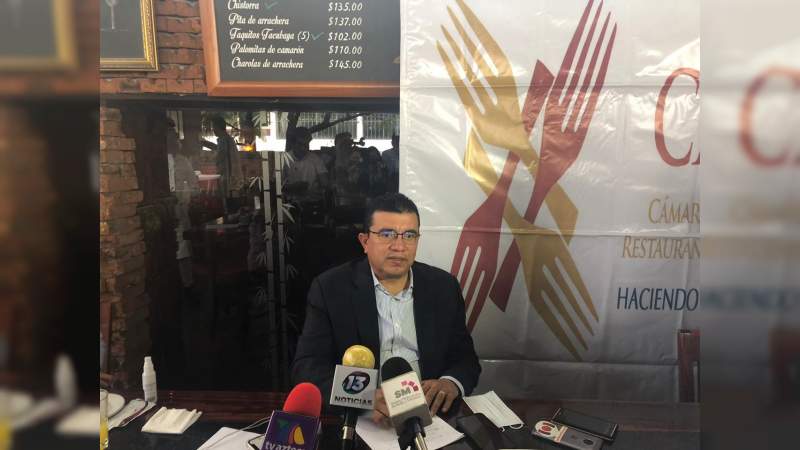 En cien días restauranteros reportan afectaciones por 4,200 mdp, dos mil despidos y 200 lugares cerrados