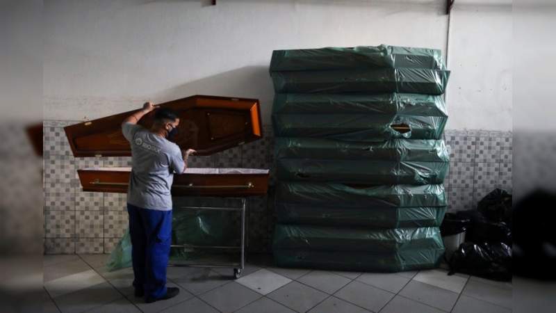 Coronavirus: Brasil cerca de las 65 mil muertes 