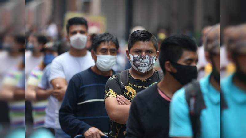 Se registran 7 mil casos de coronavirus en México en 24 horas; un nuevo récord 
