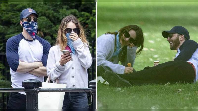 En una segunda cita Chris Evans y Lily James son captados muy divertidos en un parque de Londres 
