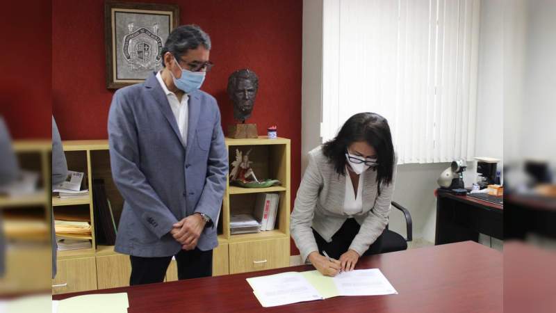 UMSNH realiza relevos institucionales en la facultad de salud pública y en el Instituto de Investigaciones Históricas