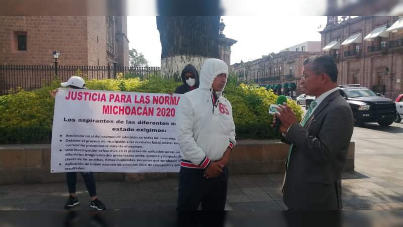 Aseguran rechazados de las Normales de Michoacán que hubo fraude, ya que si estudiaron y no pasaron 