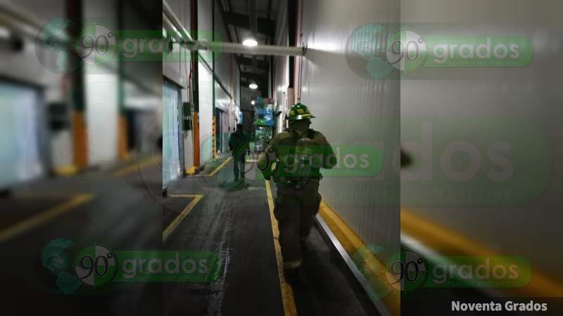 Fuerte movilización de los cuerpos de auxilio y rescate al registrarse una fuga de amoniaco en una empacadora de aguacate