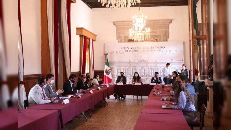 Ante desafíos en materia educativa, Congreso de Michoacán se reunió con funcionarios en el marco del Plan Emergente Legislativo COVID-19 