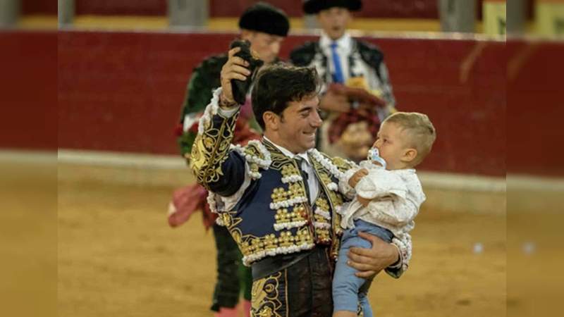 Rechazan prohibir acceso a corridas de toros a los menores de edad en Pachuca 