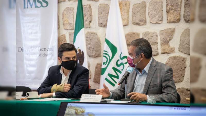 Afina Raúl Morón últimos detalles para lanzamiento en Morelia de programa piloto de salud universal 