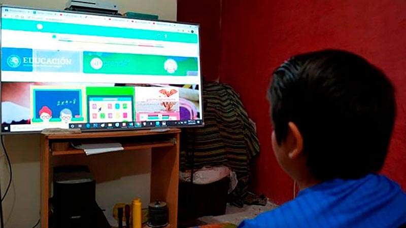 “Desorden laboral y familiar generan las clases a distancia”.